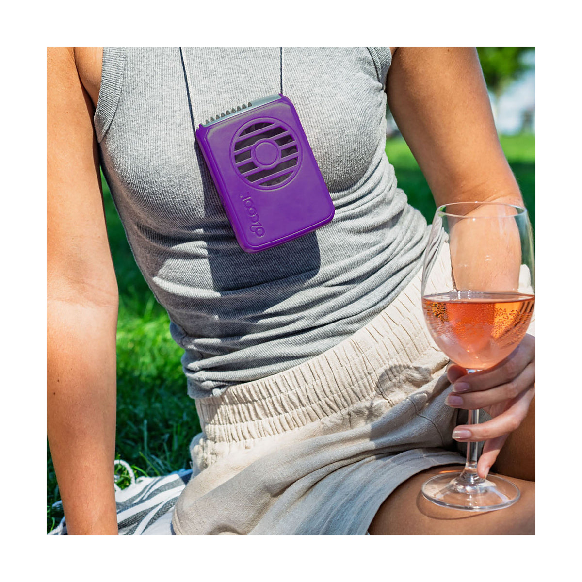 O2COOL Deluxe Necklace Fan - Hands-Free Personal Cooling Fan